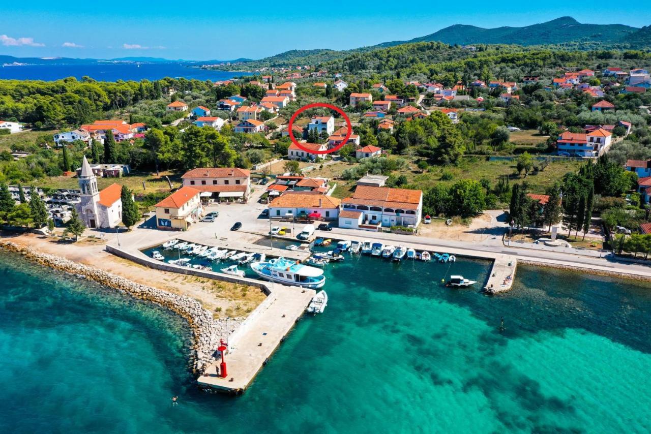 Apartmani Ždrelac 외부 사진